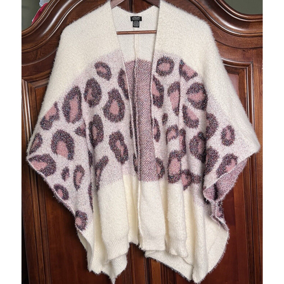 Roffe Leopard Poncho Capelet Brushed Soft Wrap Pink Leopard Metallic One Size - Picture 13 of 13